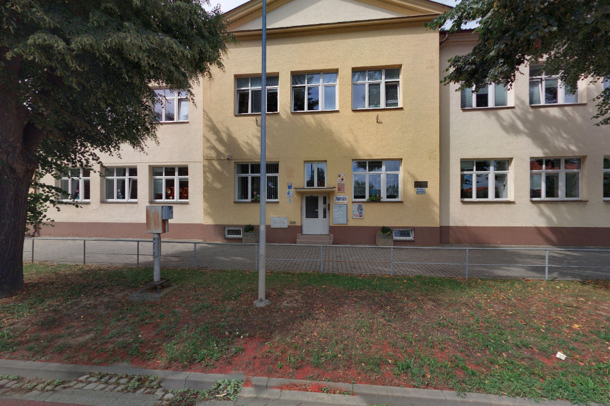 ZŠ a MŠ Troubky