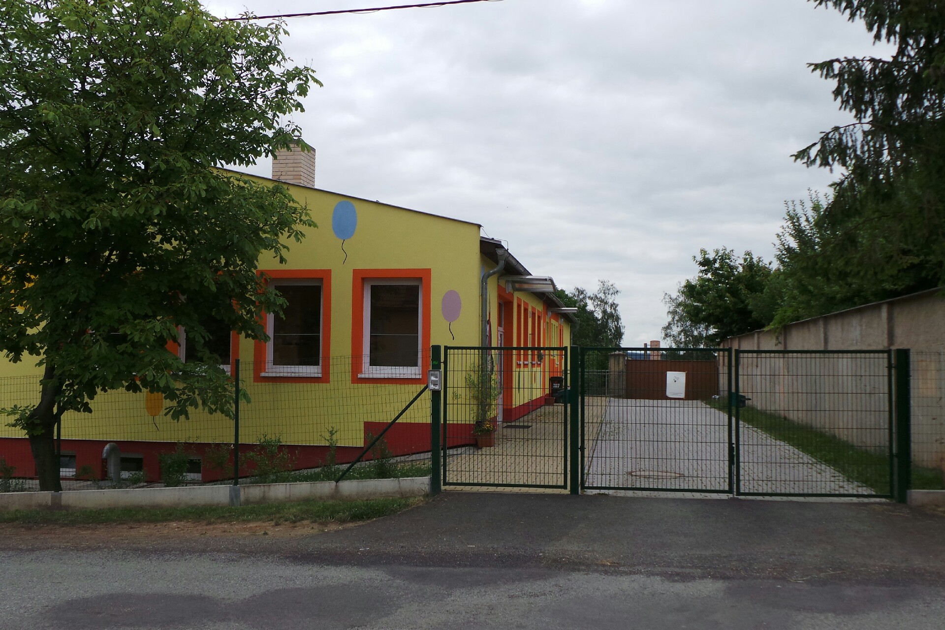 16. ZŠ a MŠ Plzeň